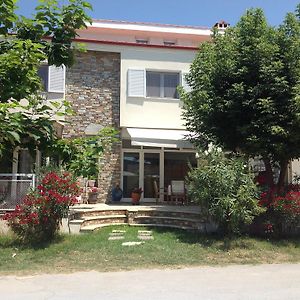 Neaktion Apartments